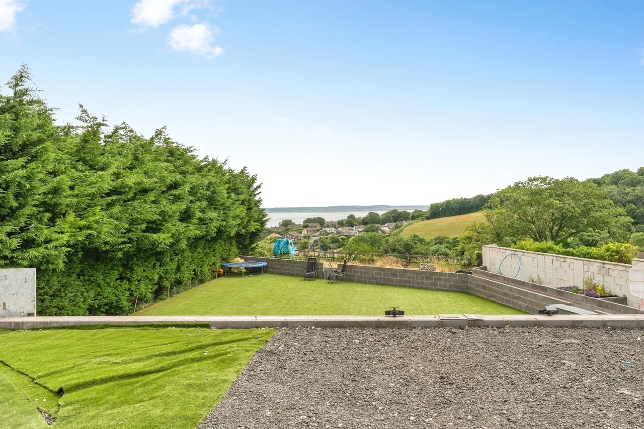 Pen-y-Maes Road, Holywell, CH8, photo 26