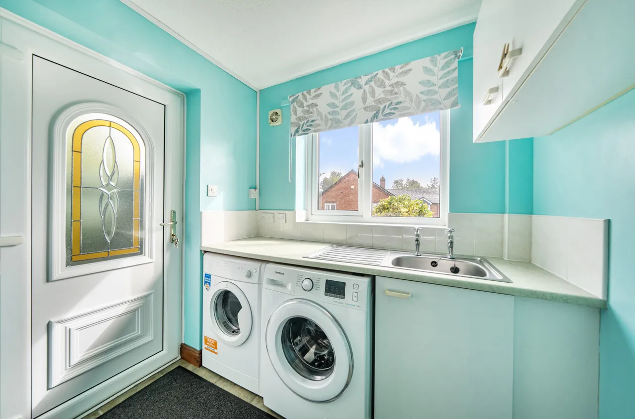Withy Avenue, Forden, photo 9
