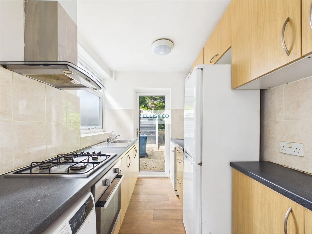 Felbridge Avenue, Stanmore, HA7, photo 9