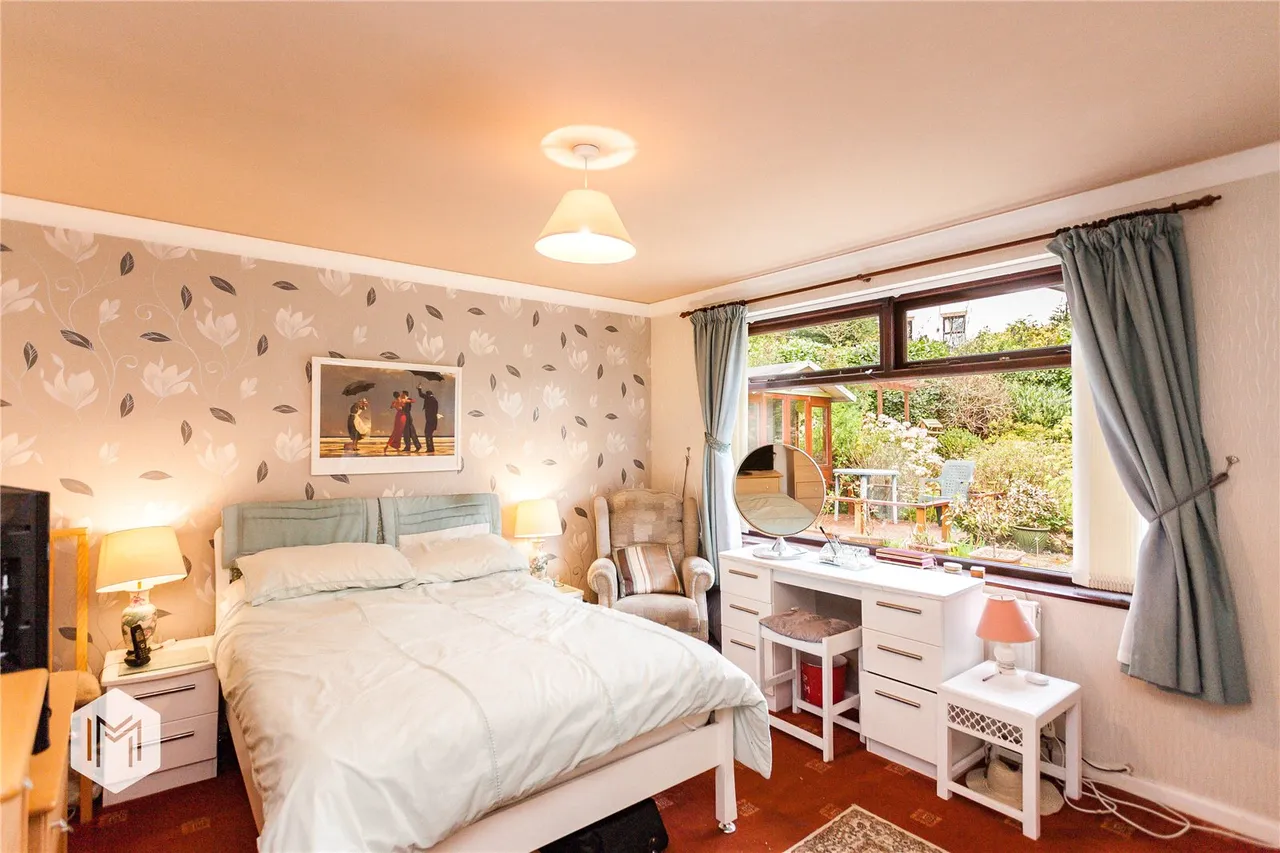 Belmont View, Bolton, BL2 3QW, photo 9