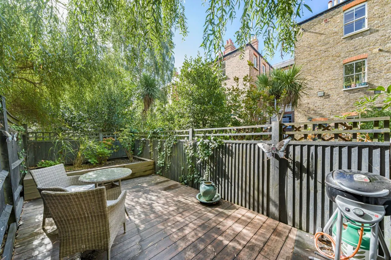 Nelson Road, London, N8, photo 2