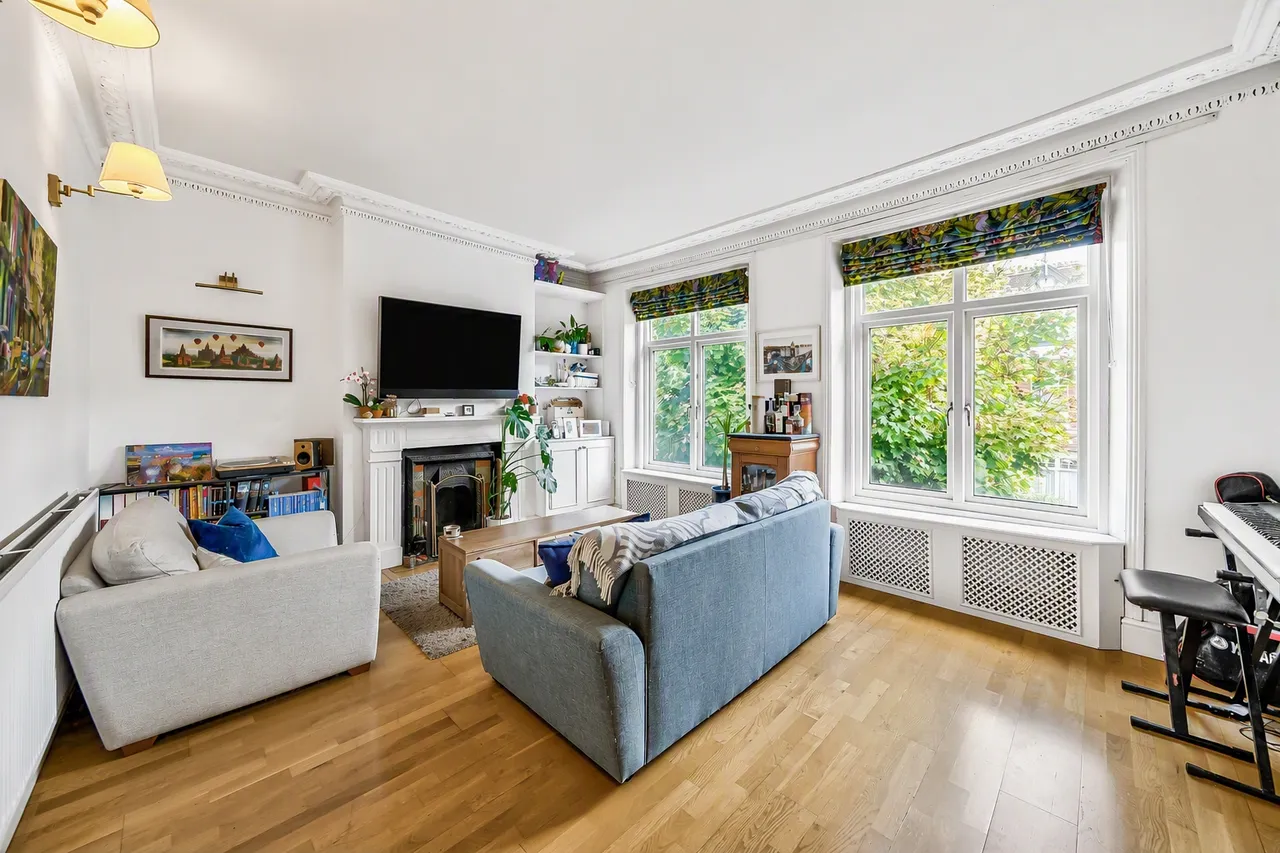 2 bed flat for sale — Nelson Road, London, N8