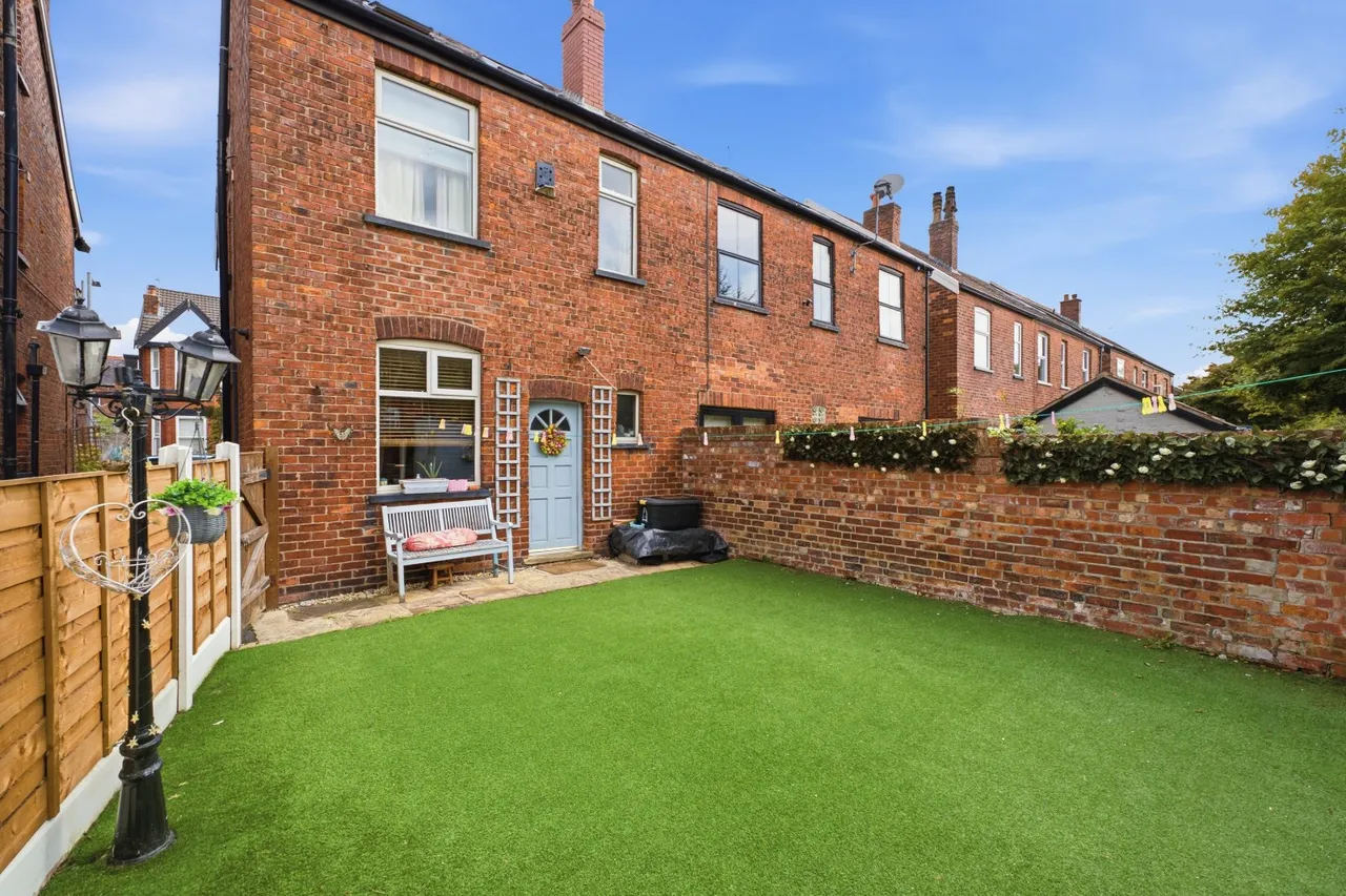 Beechwood Avenue, Romiley, SK6, photo 28