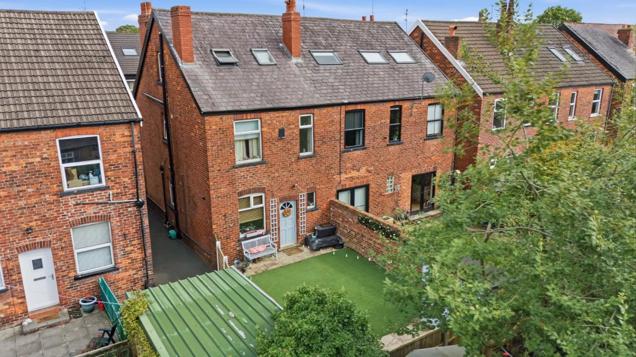 Beechwood Avenue, Romiley, SK6, photo 25