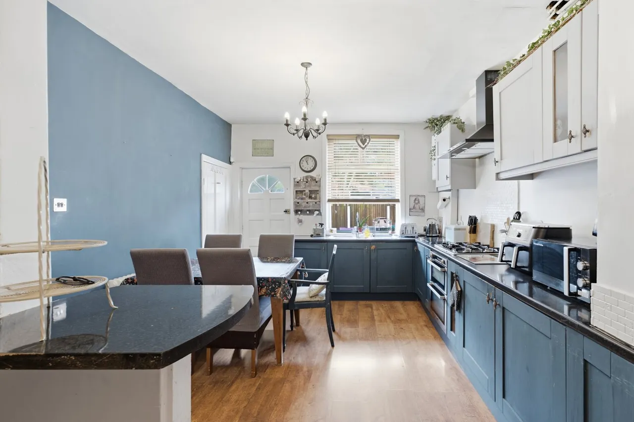 Beechwood Avenue, Romiley, SK6, photo 7