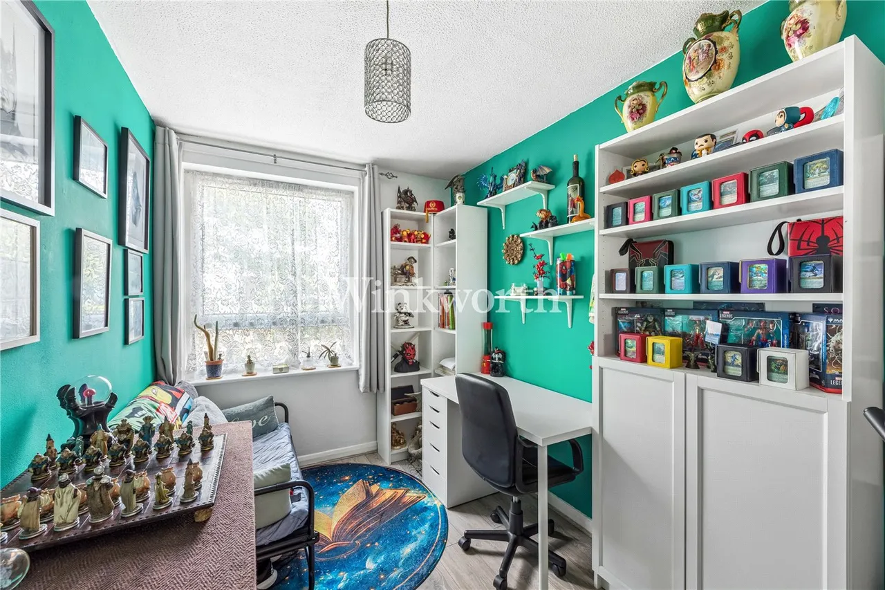 Taylor Close, London, United Kingdom, N17, photo 4