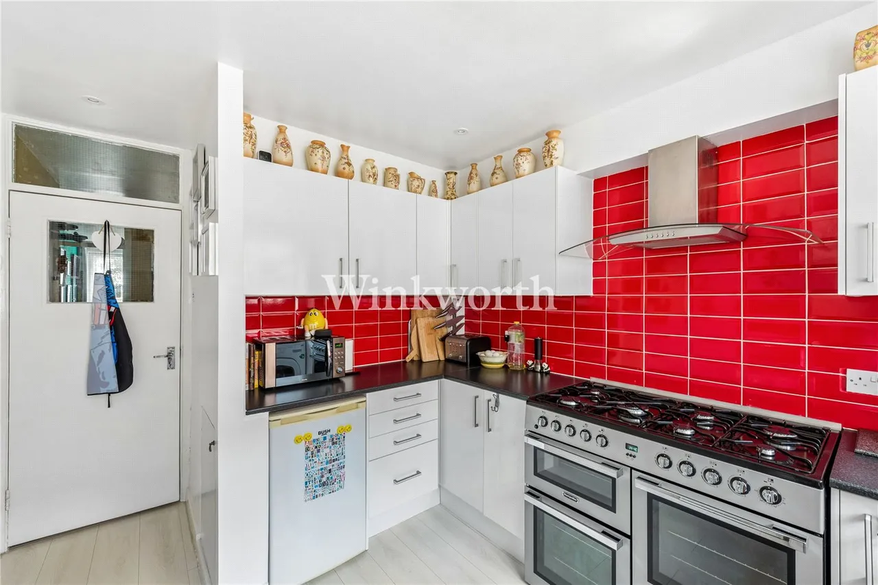 Taylor Close, London, United Kingdom, N17, photo 9