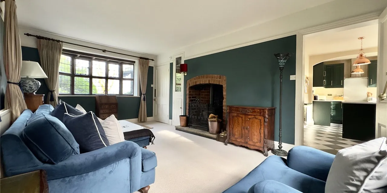 Thornton Common Road, Thornton Hough, CH63, photo 6