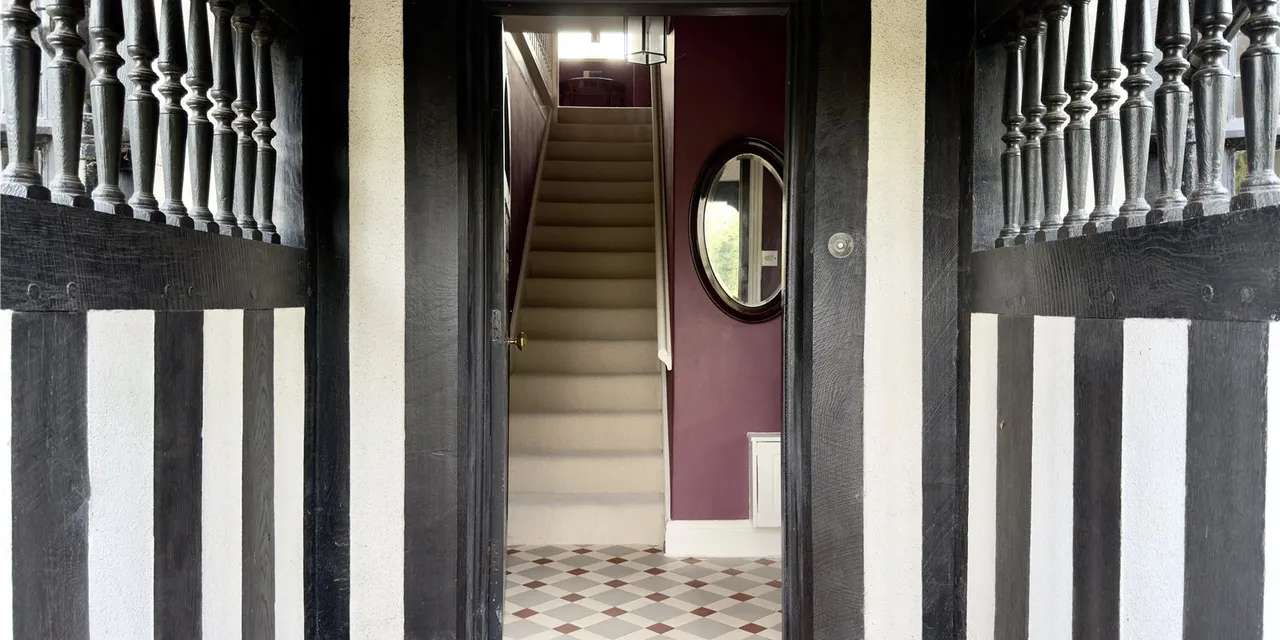 Thornton Common Road, Thornton Hough, CH63, photo 5