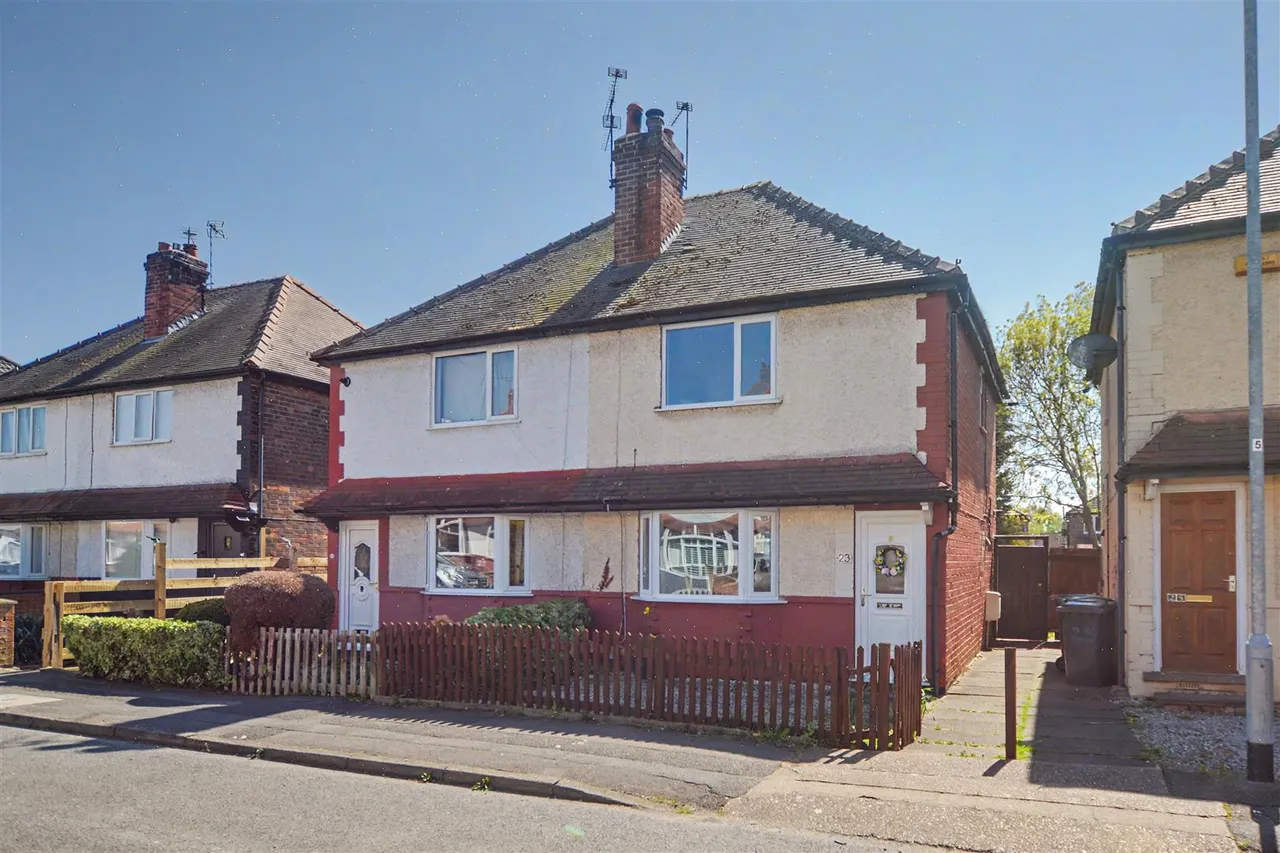 3 bed house for sale, Marton Road, Chilwell, NG9