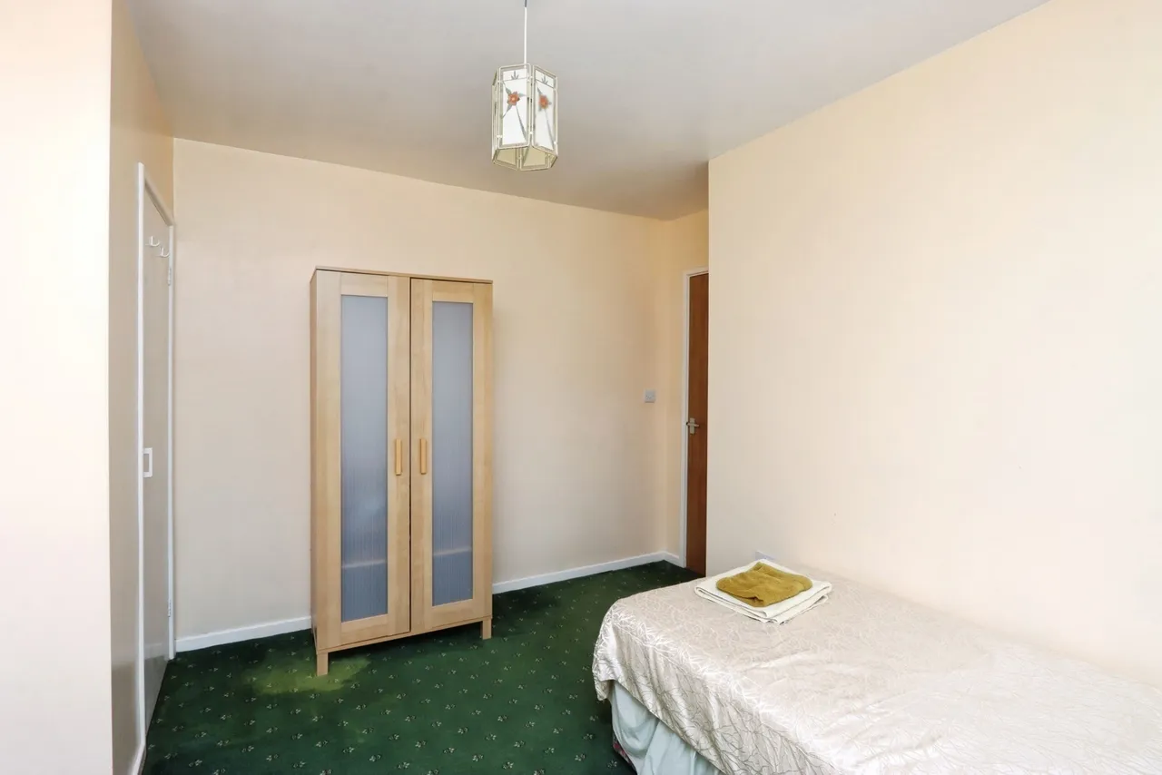 Charnock View Road, Sheffield, South Yorkshire, S12, photo 17