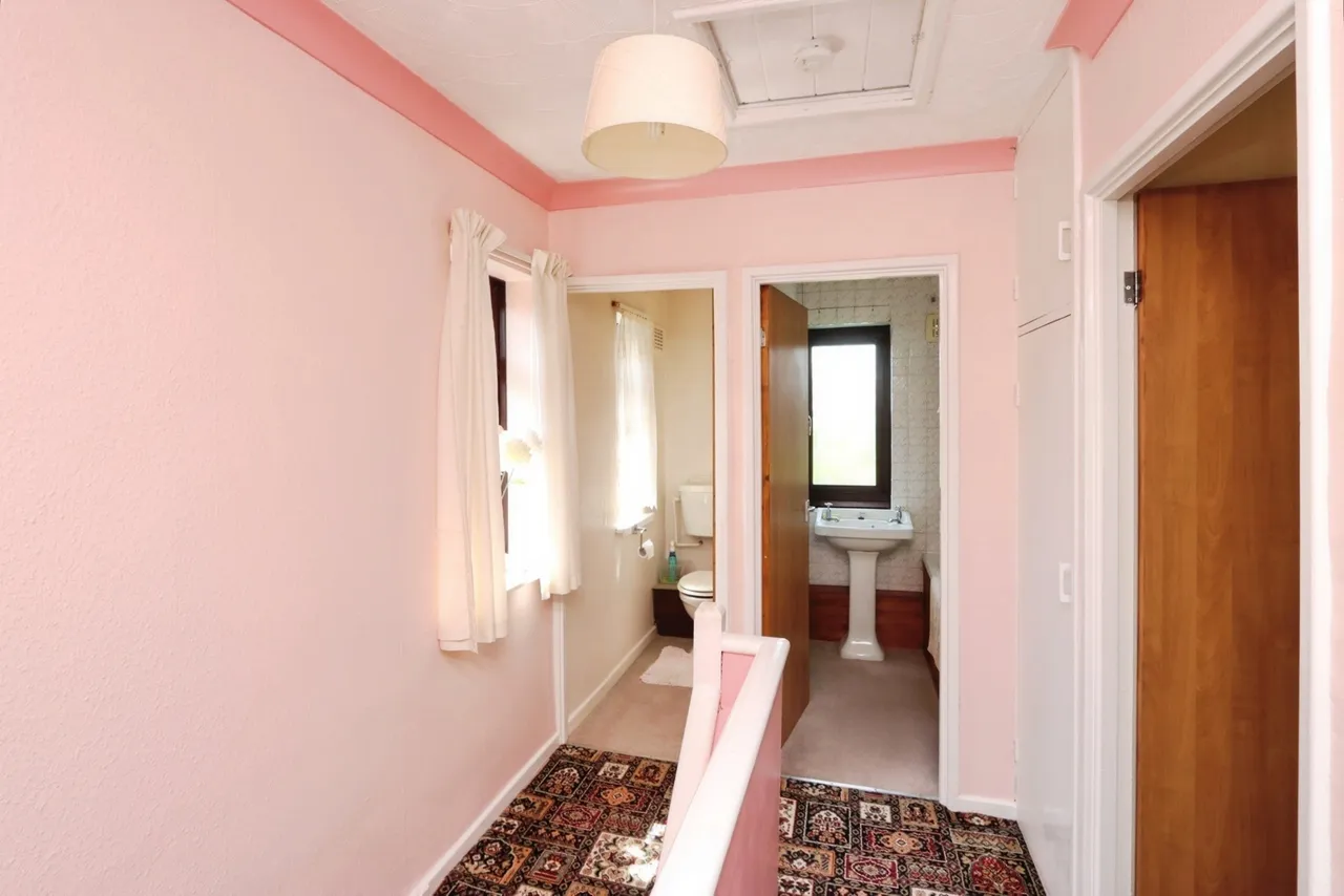 Charnock View Road, Sheffield, South Yorkshire, S12, photo 7