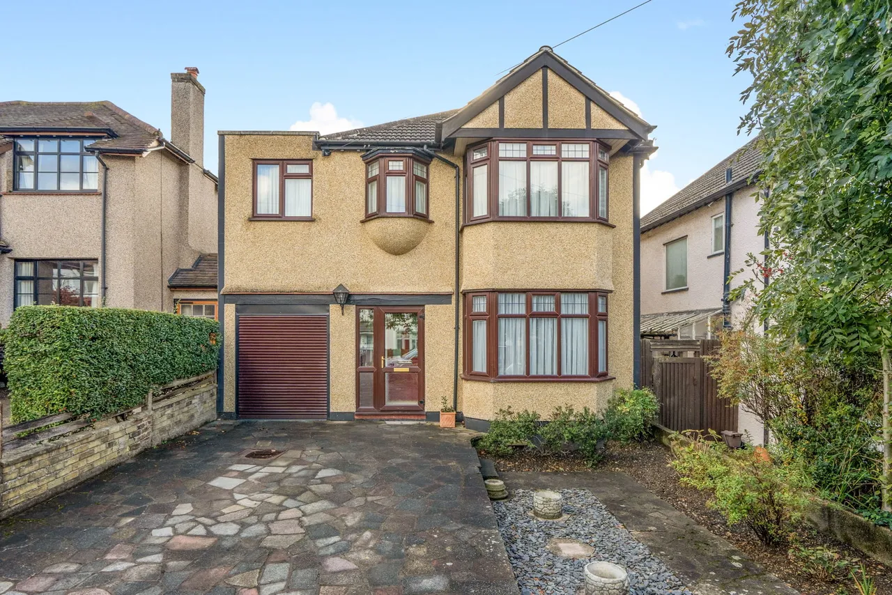 5 bed house for sale, Sussex Road, Carshalton Beeches, SM5