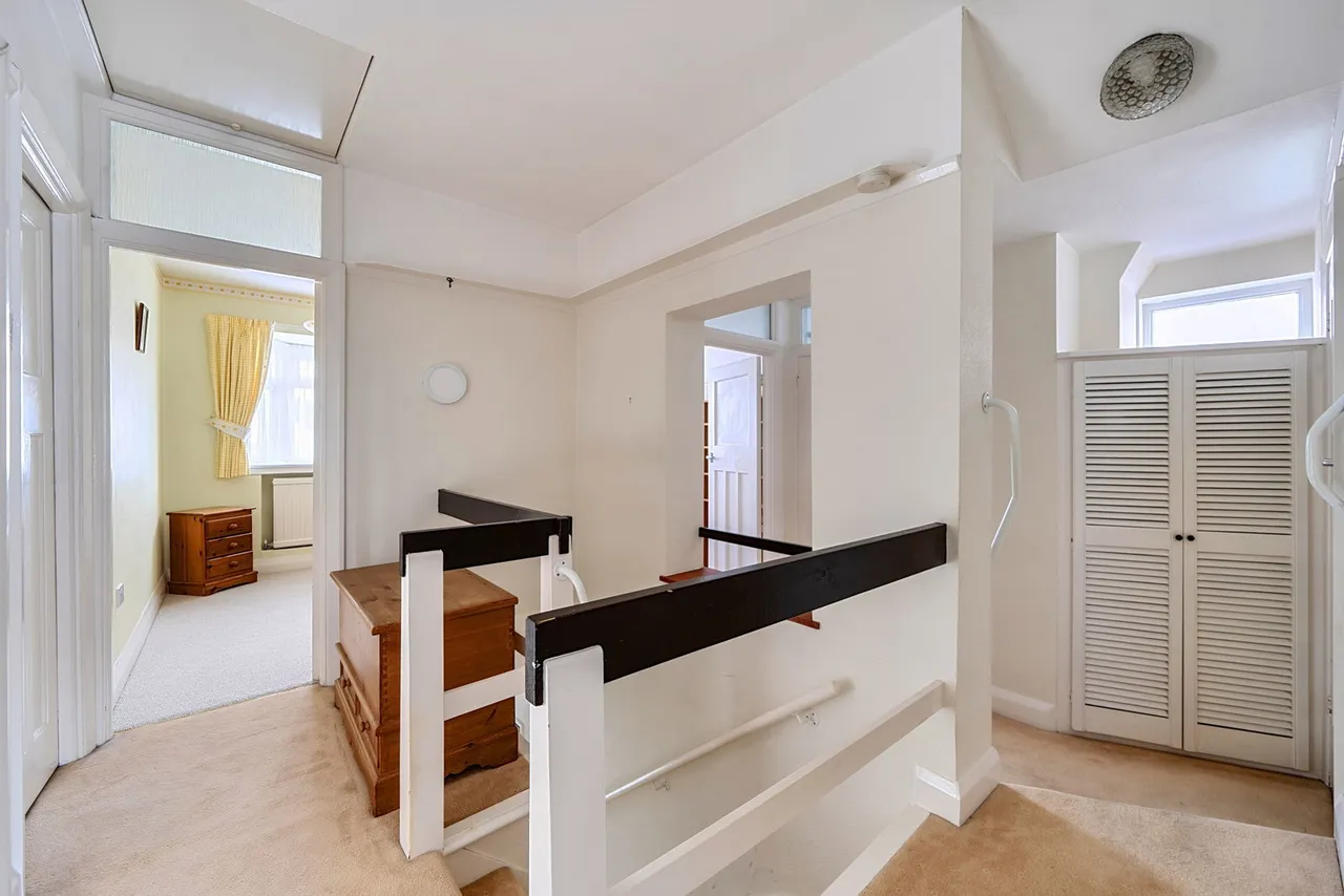 Sussex Road, Carshalton Beeches, SM5, photo 12