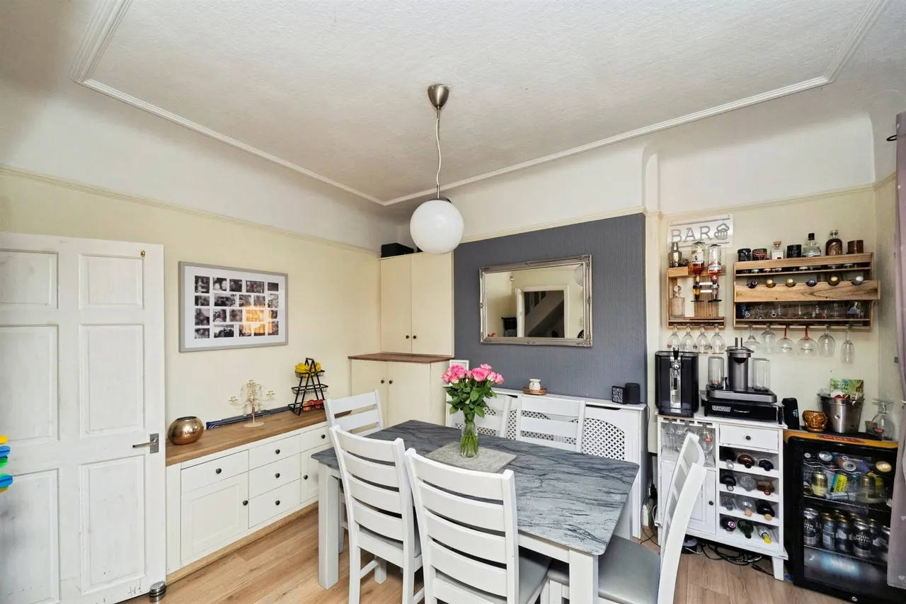 Edinburgh Road, WALLASEY, photo 5