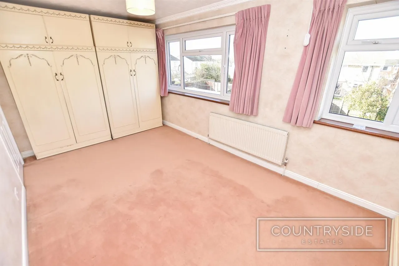 Moreland Avenue, Benfleet, photo 11