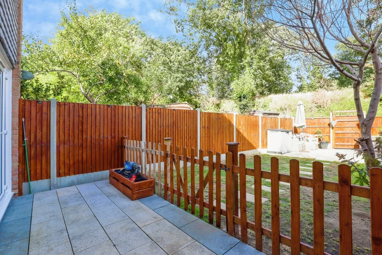 Norwood Walk, Sittingbourne, ME10, photo 13