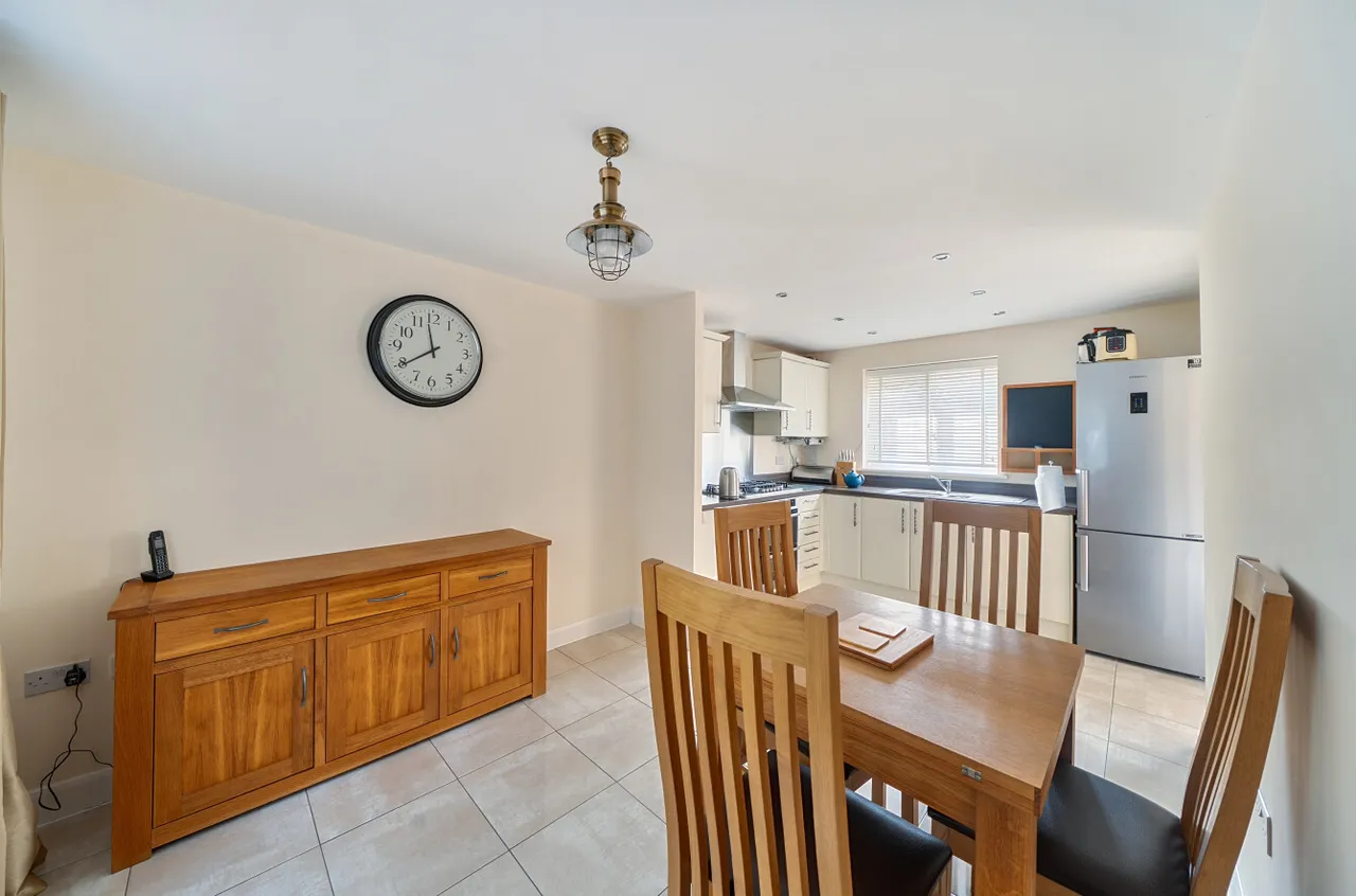 Dumas Drive, Whiteley, PO15, photo 6