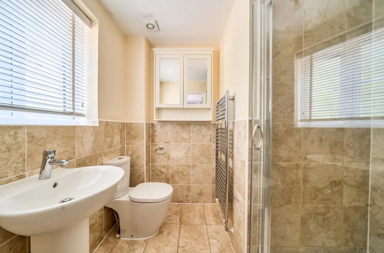 Dumas Drive, Whiteley, PO15, photo 13