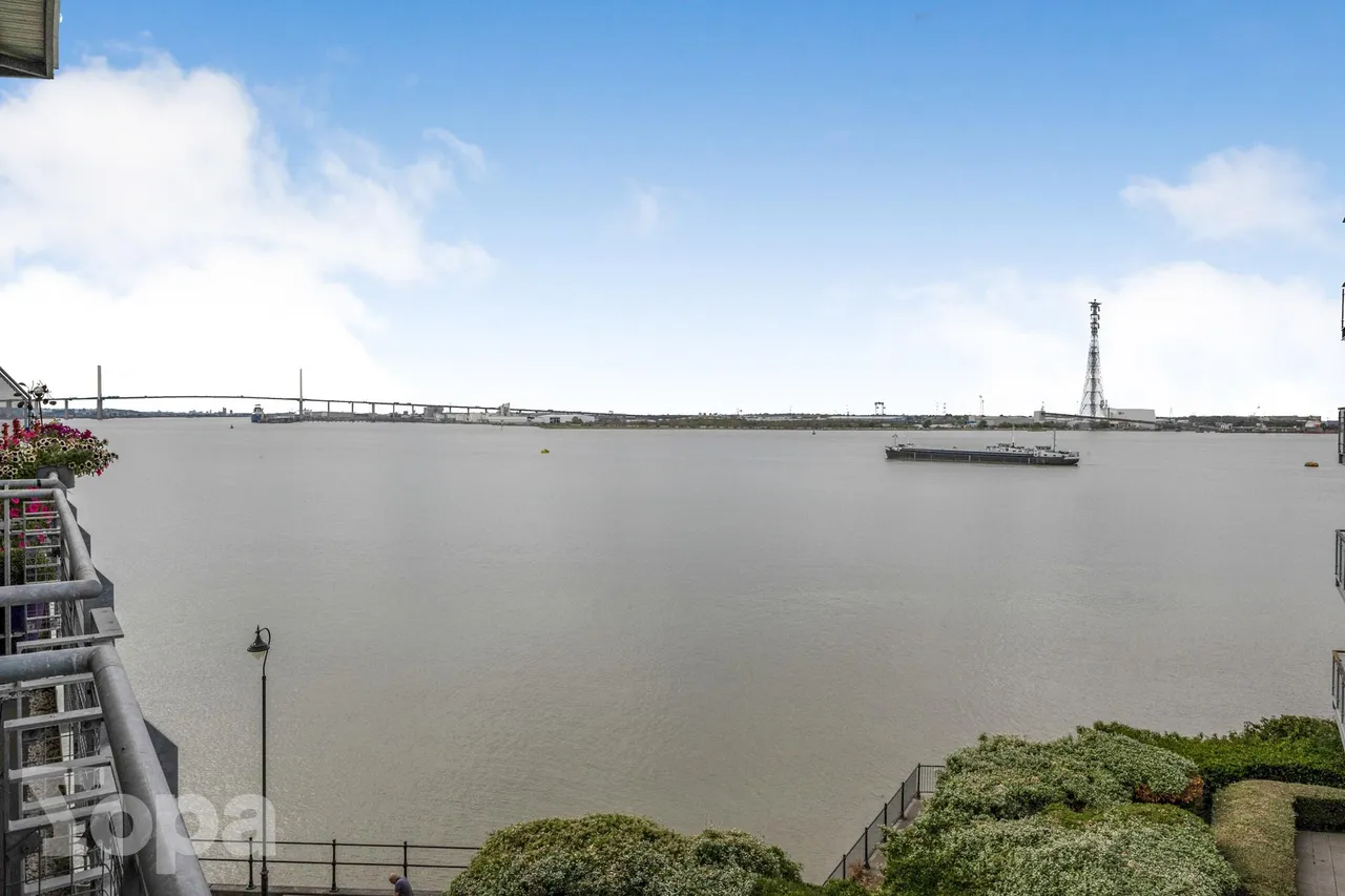 Carmichael Avenue, Greenhithe, DA9, photo 10