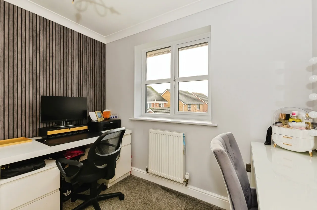 Blackberry Drive, Hindley, WN2, photo 12