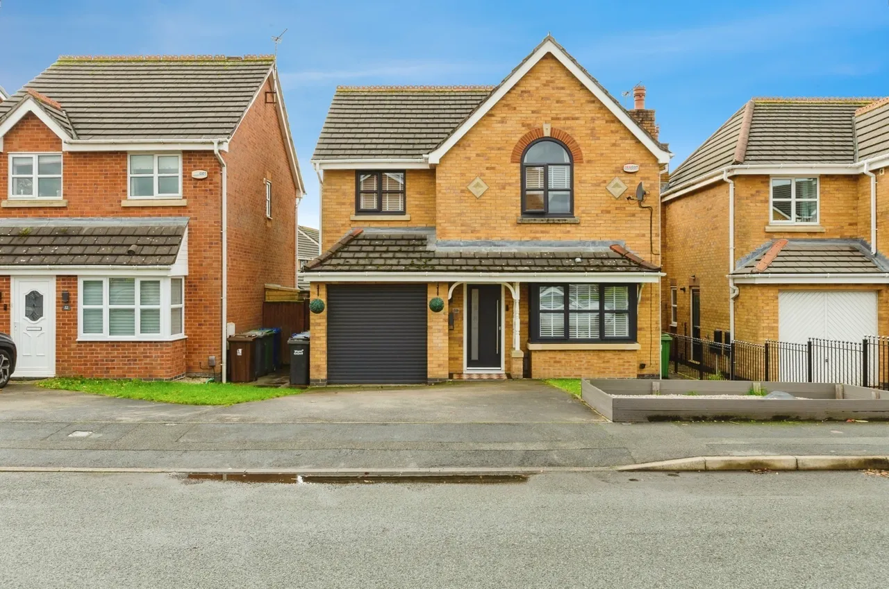4 bed house for sale, Blackberry Drive, Hindley, WN2