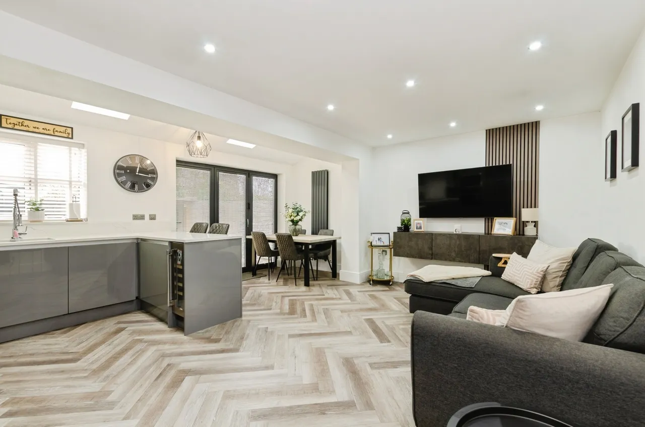 Blackberry Drive, Hindley, WN2, photo 4