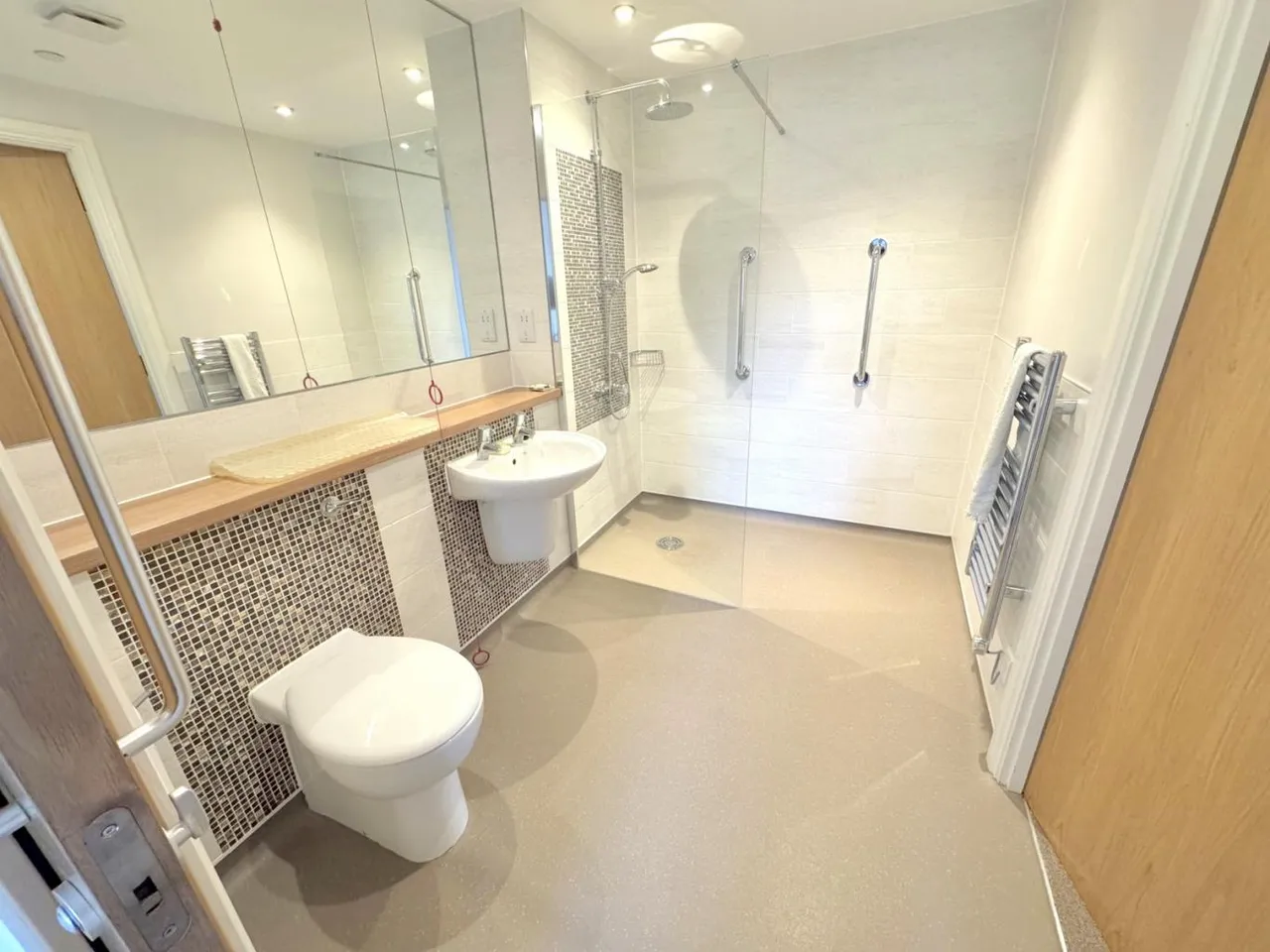 Parkstone Road, BH15, photo 12