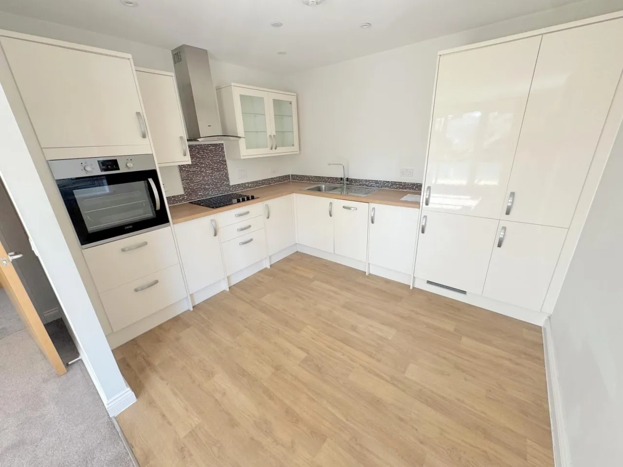 Parkstone Road, BH15, photo 8