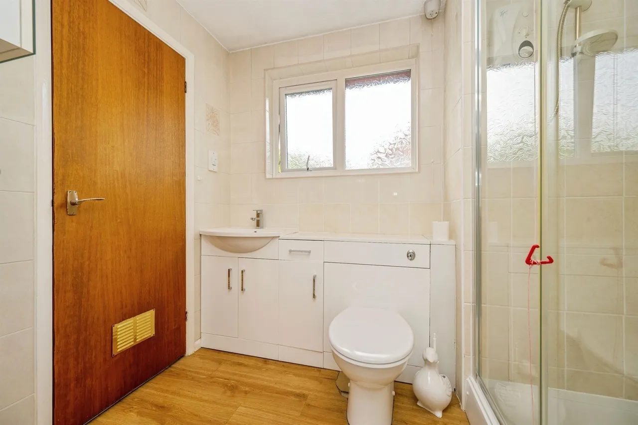 Henmore Place, Ashbourne, DE6, photo 13