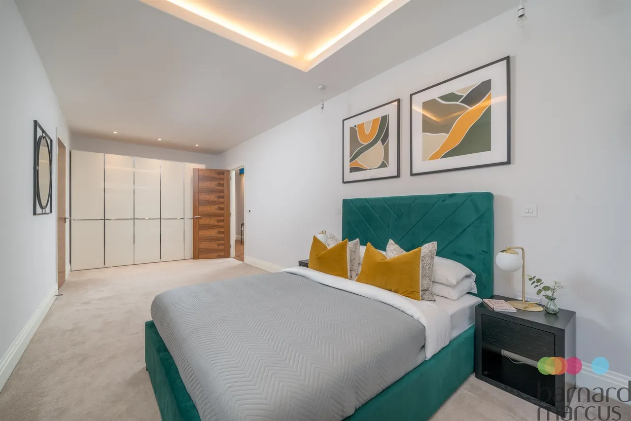 2 bed flat for sale — Parkland Views, Muswell Hill, London, N10