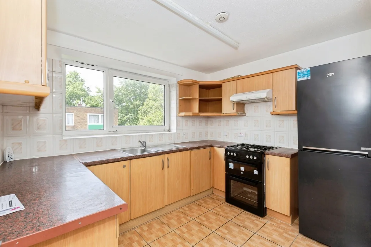 Cowbridge Lane, Barking, IG11, photo 7