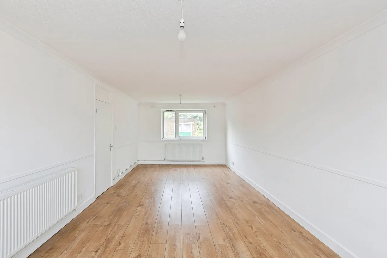 Cowbridge Lane, Barking, IG11, photo 3