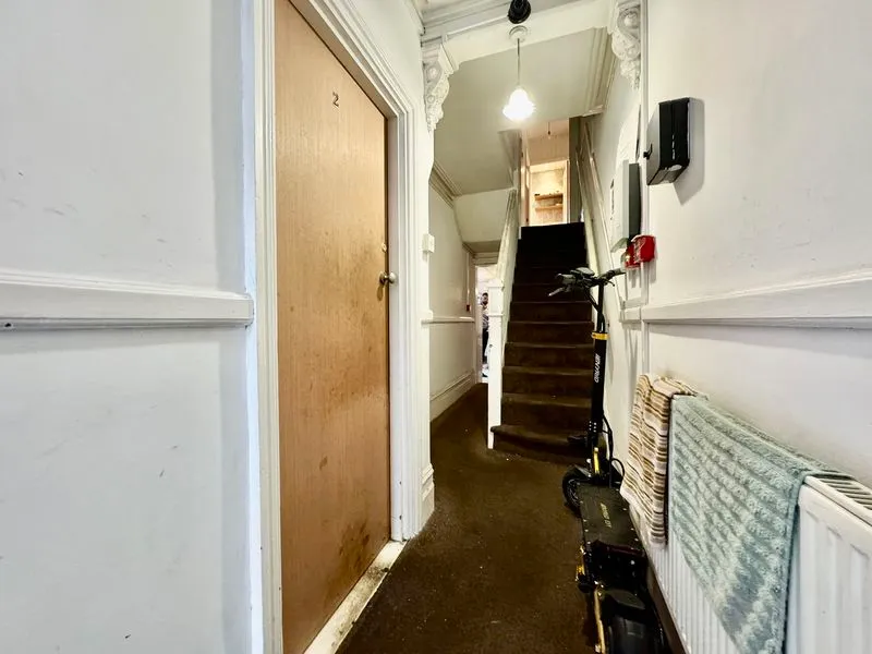 Napier Road, Luton LU1 1RF, photo 6