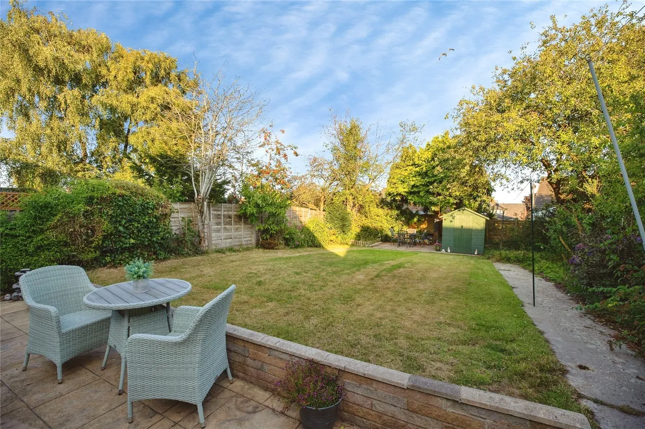Newington Drive, Bury, BL8, photo 2
