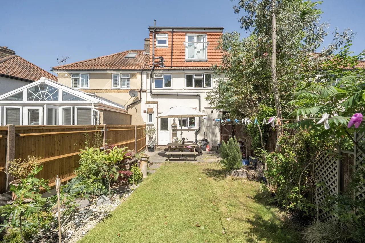Twickenham, TW2, photo 13