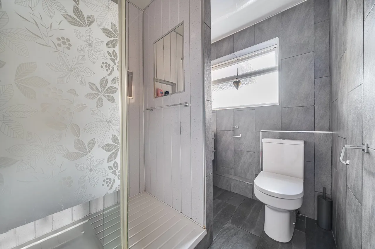 Rectory Road, Kent, DA10, photo 6