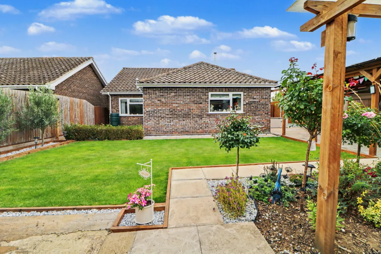 Sneath Road, Aslacton, photo 22