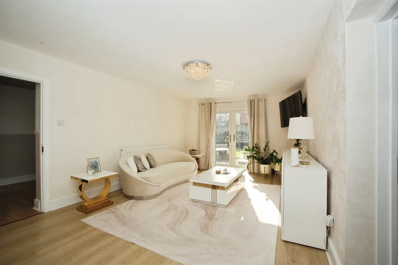 Mill Lane, Pontyclun, CF72, photo 18