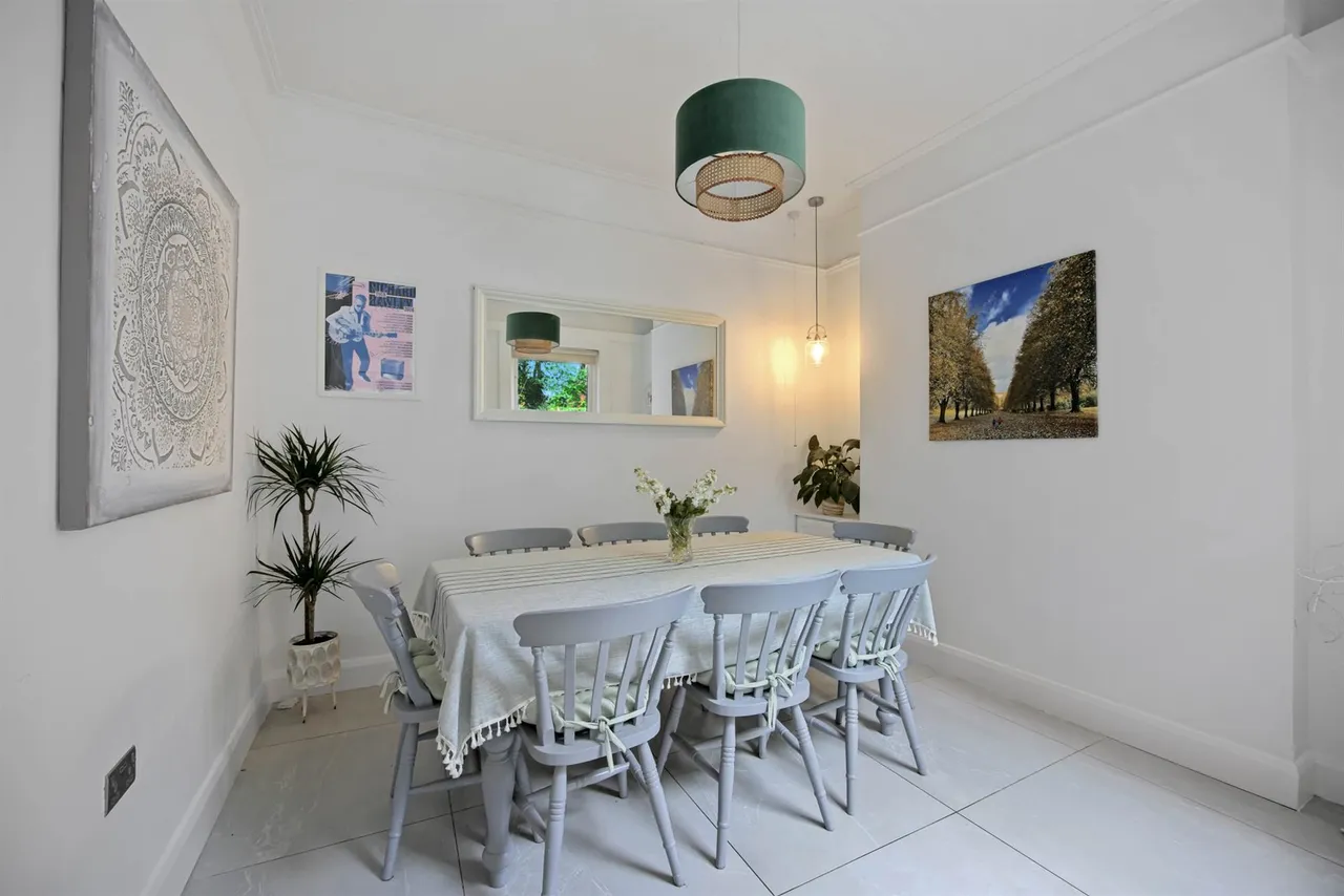Knockdene Park, Belfast, BT5, photo 14