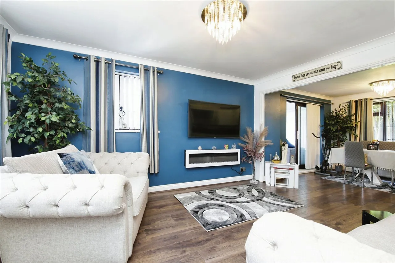 Truro Close, DARLINGTON, County Durham, DL1, photo 3