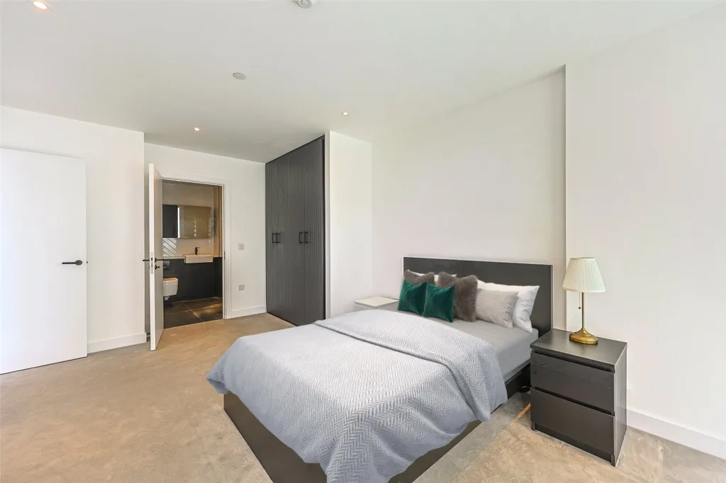 Heartwood Boulevard, Acton, W3, photo 7