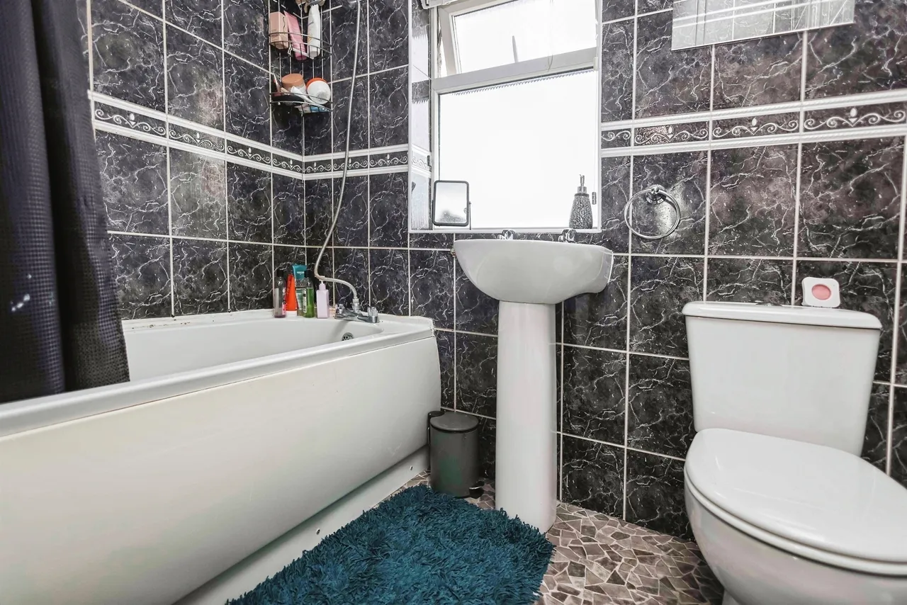 Parsons Hill, Oldbury, B68, photo 10