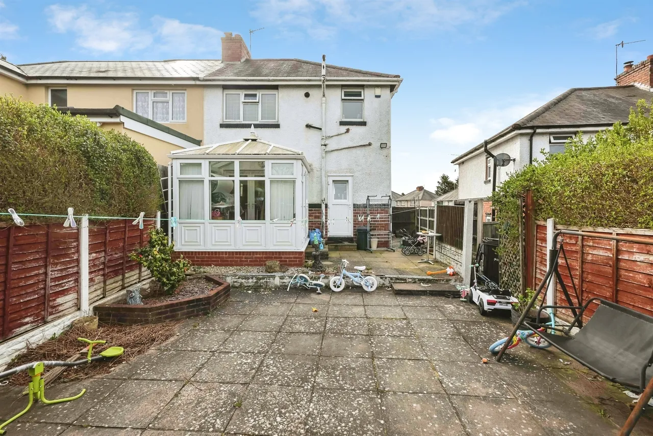 Parsons Hill, Oldbury, B68, photo 13