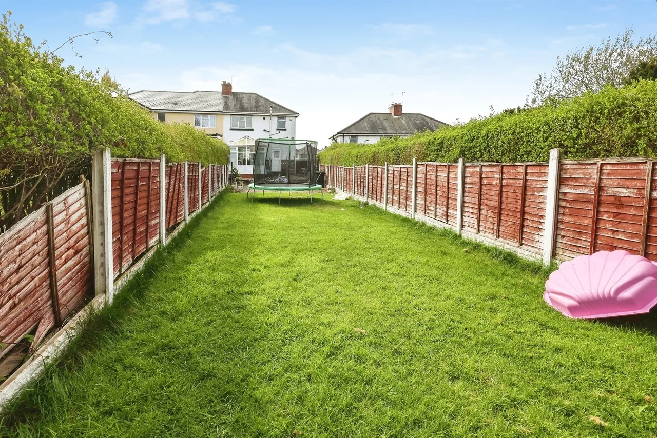 Parsons Hill, Oldbury, B68, photo 11