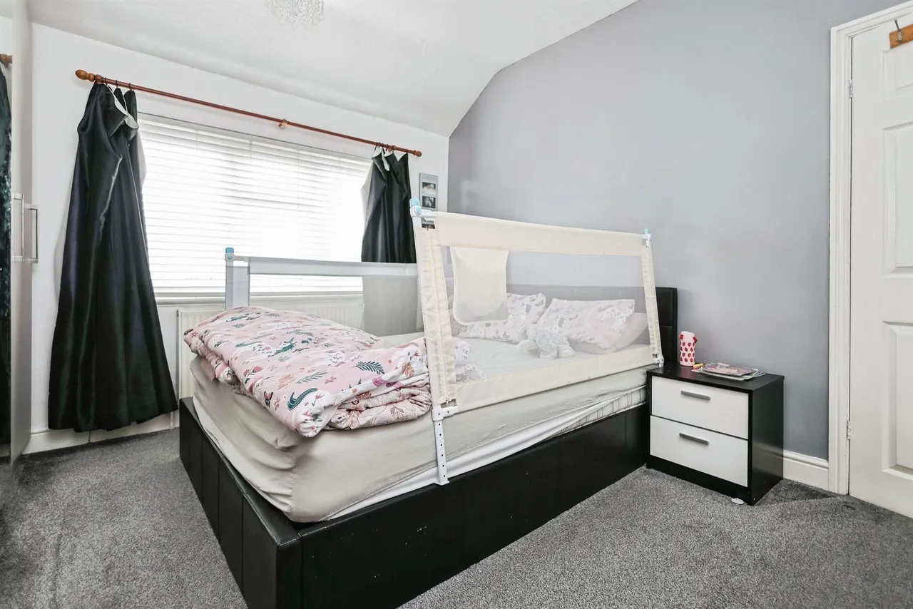 Parsons Hill, Oldbury, B68, photo 7
