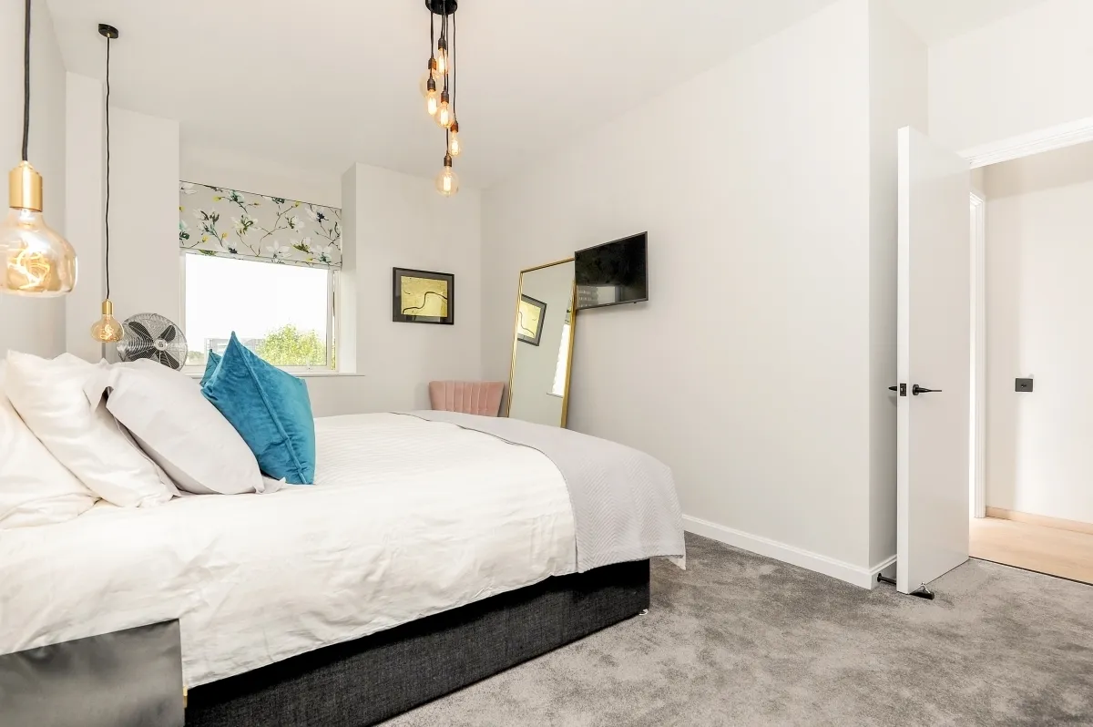 Kew Bridge Road Brentford TW8, photo 7