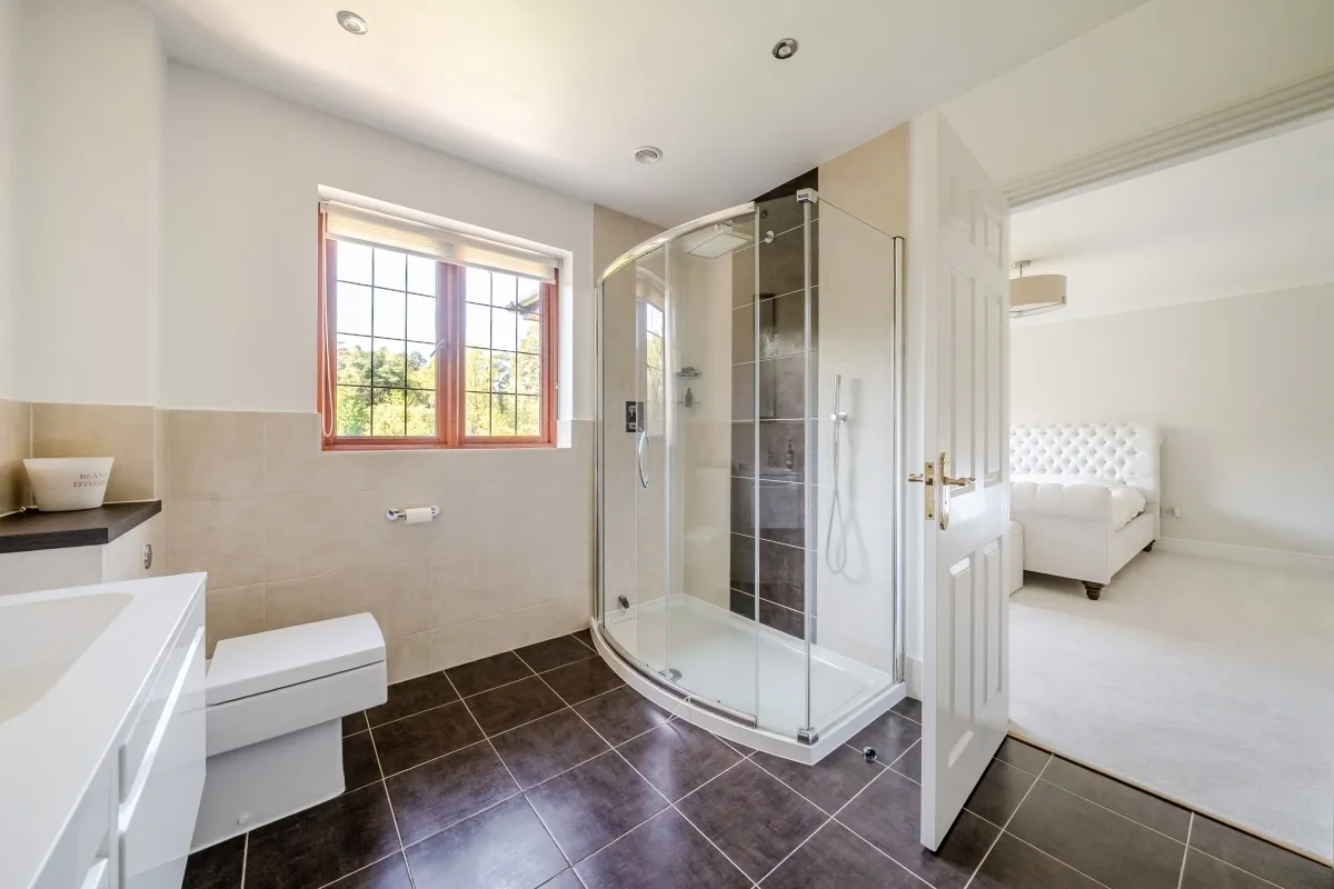Coronation Road, Ascot SL5, photo 9