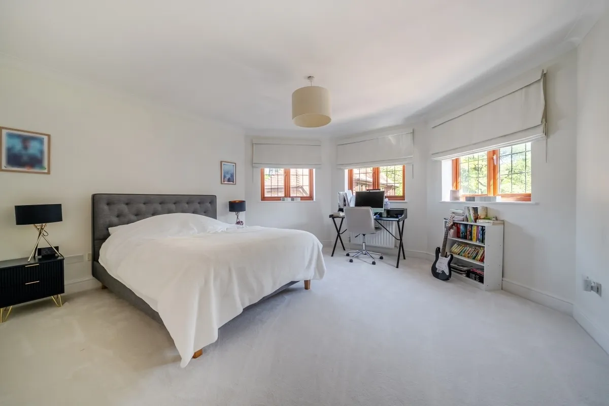 Coronation Road, Ascot SL5, photo 10