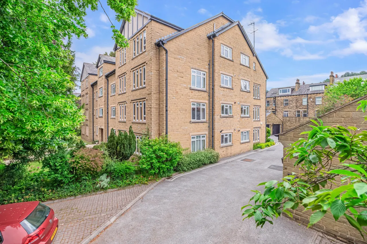 Grove Road, Ilkley, LS29, photo 19
